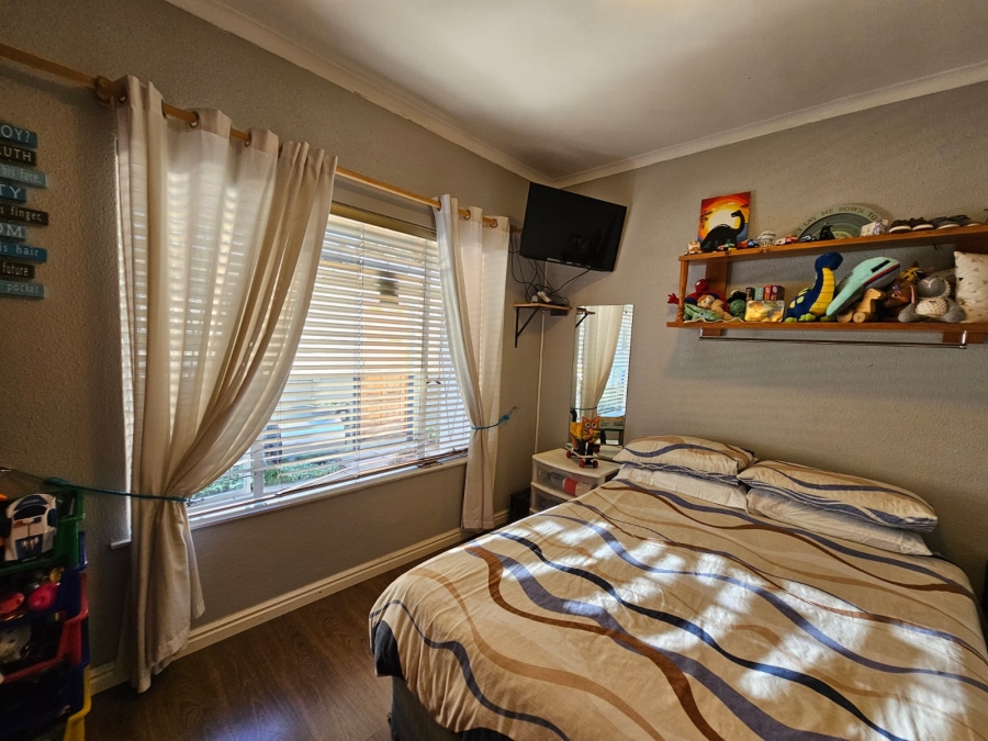 3 Bedroom Property for Sale in Ferndale Western Cape